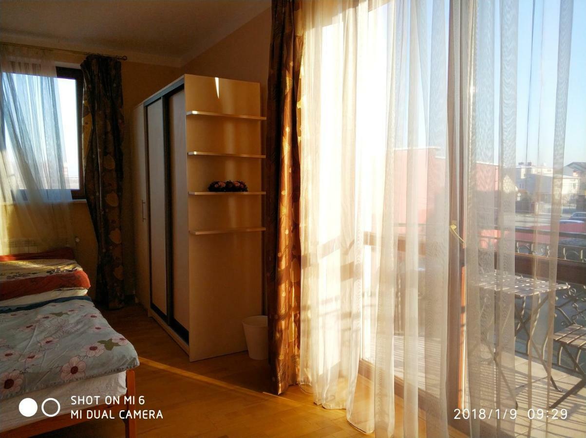 Np Sunshine Hostel Rybie エクステリア 写真